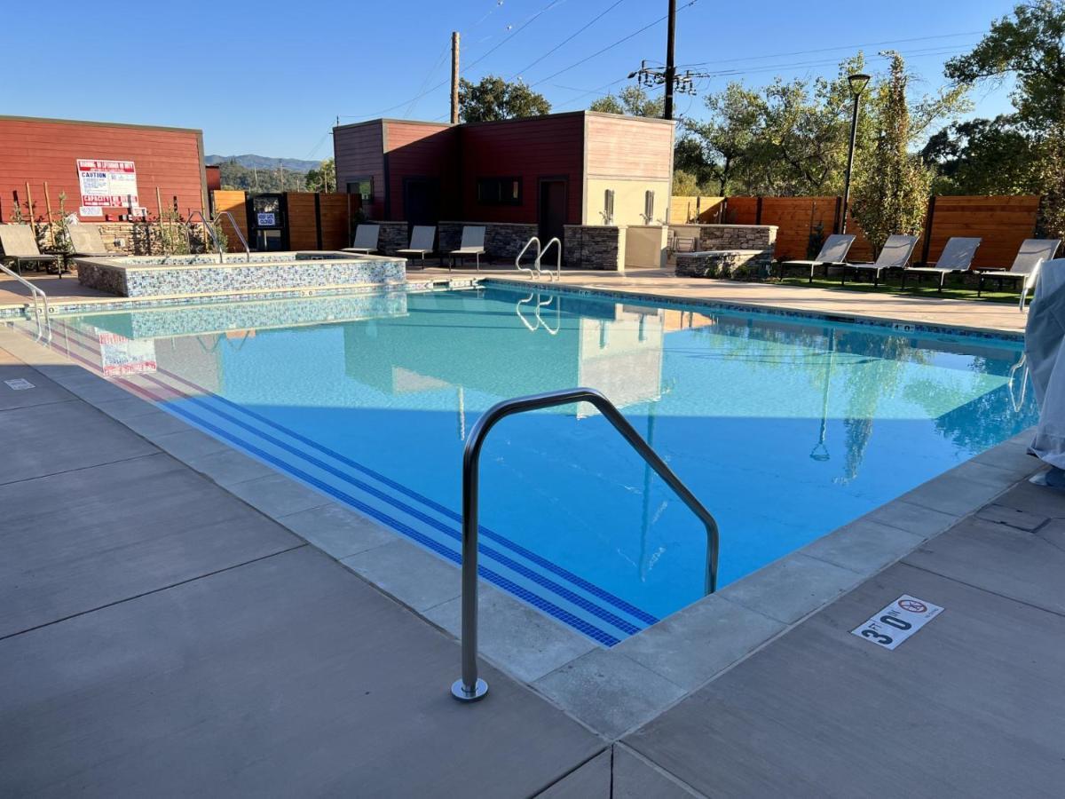 Wyndham Garden Redwood Valley - Ukiah Экстерьер фото