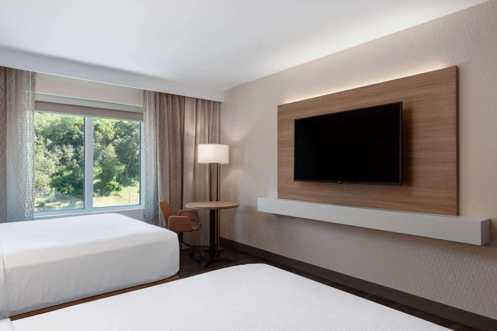 Wyndham Garden Redwood Valley - Ukiah Экстерьер фото