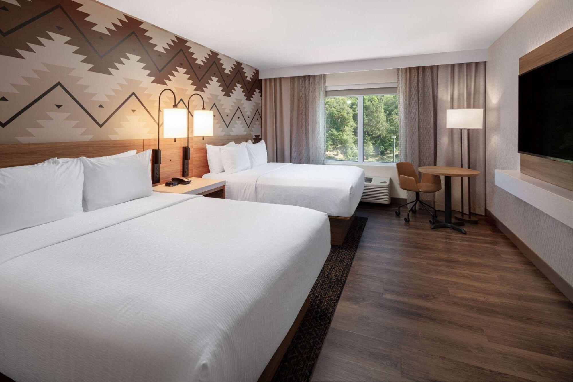 Wyndham Garden Redwood Valley - Ukiah Экстерьер фото